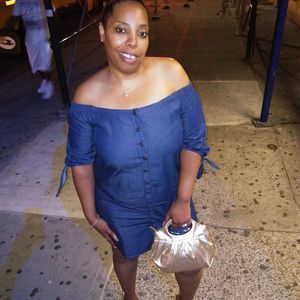 Meet your Posher, Cassandra